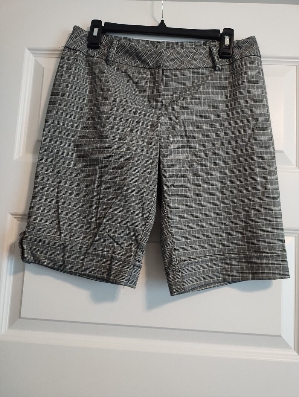 5/$25 Vintage 2000s Juniors Classic Plaid Women’s Shorts - Gray Black White